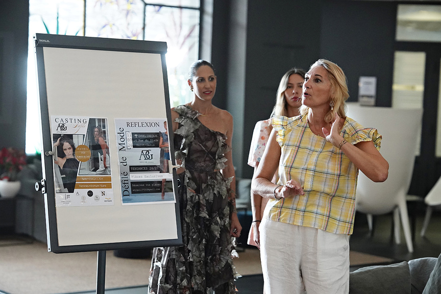 Mode recyclé: défilé en textiles revalorisés par Abygail-Création Mode recyclé: défilé en textiles revalorisés par Abygail-Création