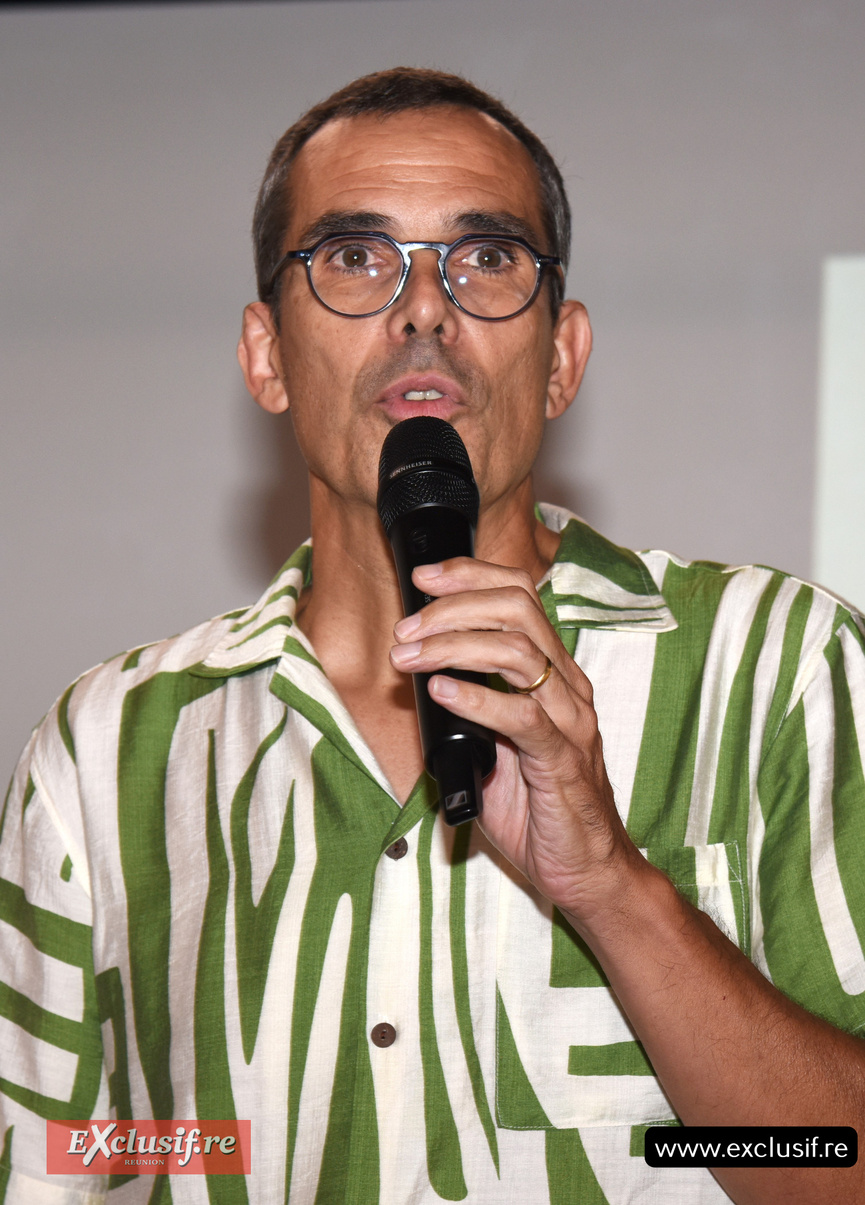 Prix Flamboyant 2025: 6 auteurs et artistes locaux récompensés Prix Flamboyant 2025: 6 auteurs et artistes locaux récompensés