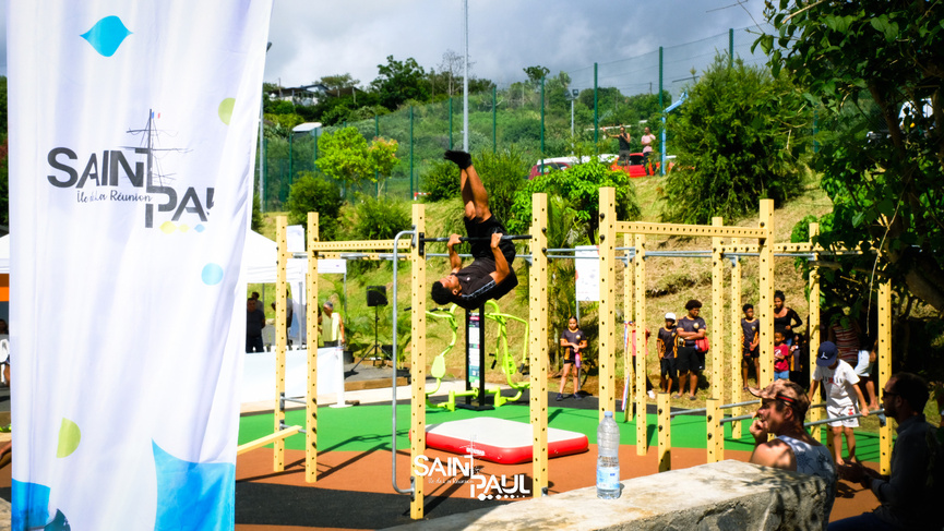 Une nouvelle aire de street workout à Tan Rouge Une nouvelle aire de street workout à Tan Rouge