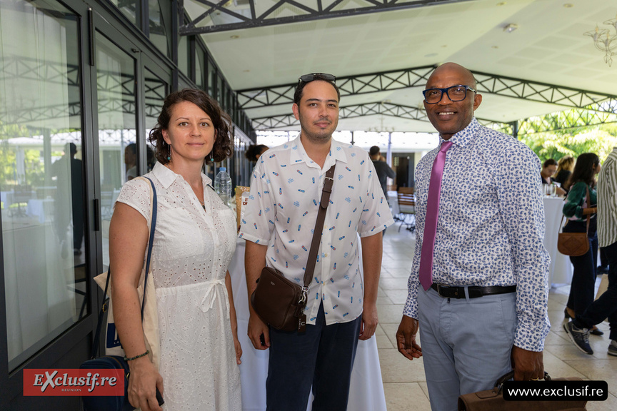 Noémie Molnar et Quentin Namtamecou, UPAC (Unité de Production Alimentaire Commune) du CHU Félix Guyon, et Dr Fridor Funteu