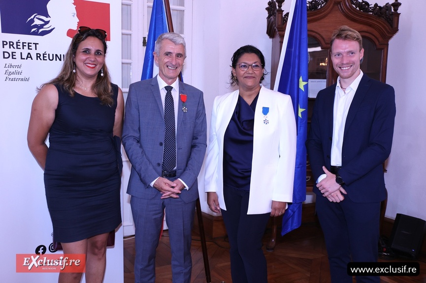 Cérémonie de remise collective d'ordres nationaux à la Préfecture: photos