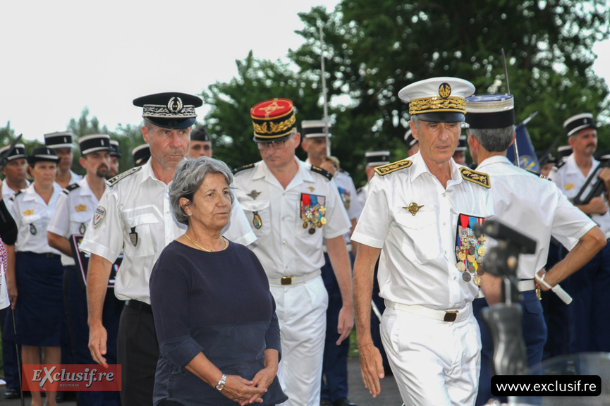 L'arrivée des autorités L'arrivée des autorités