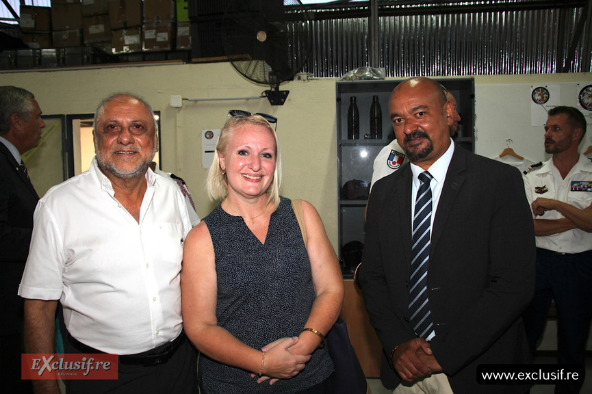 Gendarmerie Nationale de La Réunion: cérémonie d'hommage aux héros décédés Gendarmerie Nationale de La Réunion: cérémonie d'hommage aux héros décédés