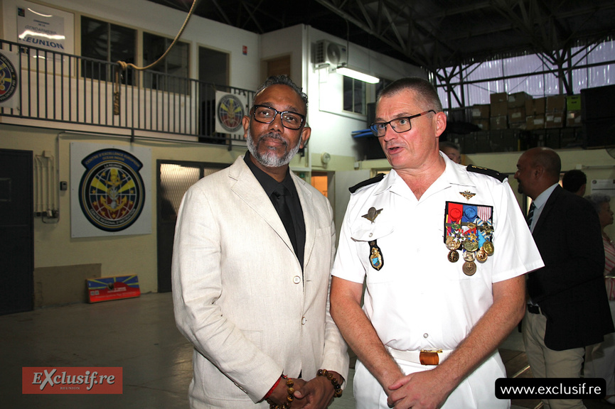Gendarmerie Nationale de La Réunion: cérémonie d'hommage aux héros décédés Gendarmerie Nationale de La Réunion: cérémonie d'hommage aux héros décédés