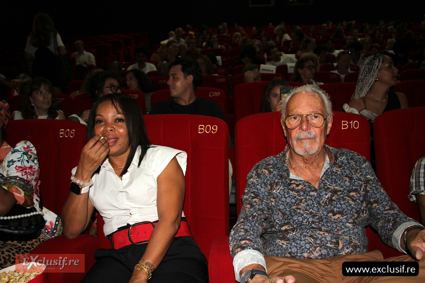 Olivia et un invité