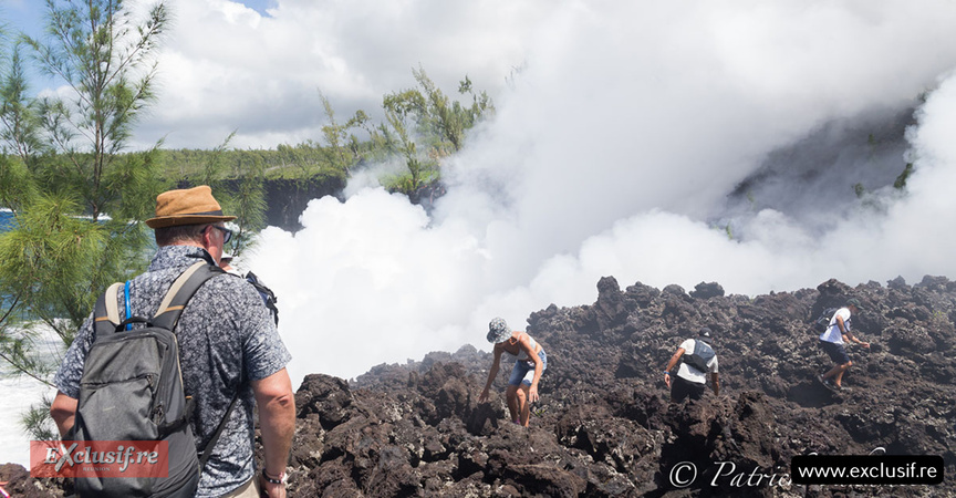 Piton de la Fournaise: les coulées ont rejoint la mer ce lundi, photos