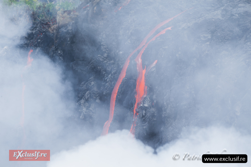 Piton de la Fournaise: les coulées ont rejoint la mer ce lundi, photos Piton de la Fournaise: les coulées ont rejoint la mer ce lundi, photos