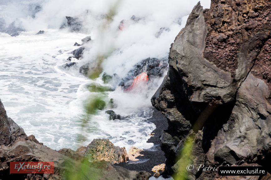 Piton de la Fournaise: les coulées ont rejoint la mer ce lundi, photos