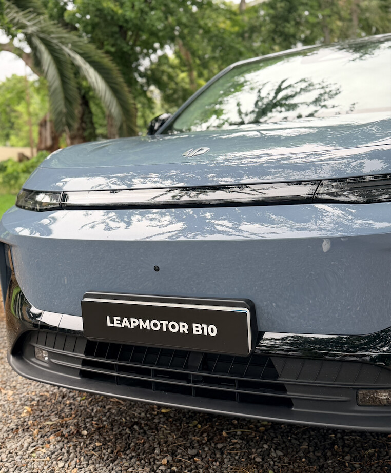 Des feux avant et arrière entièrement LED