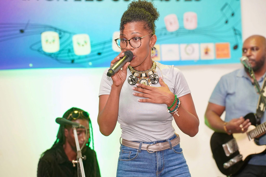 Emmanuelle Ivara Emmanuelle Ivara