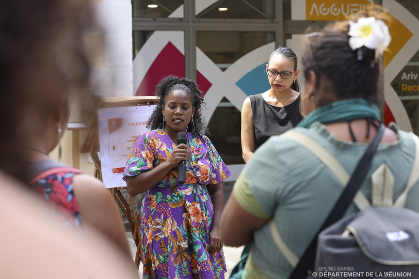 «Autour de la peinture»: quand douleur devient couleur pour des femmes victimes de violences «Autour de la peinture»: quand douleur devient couleur pour des femmes victimes de violences