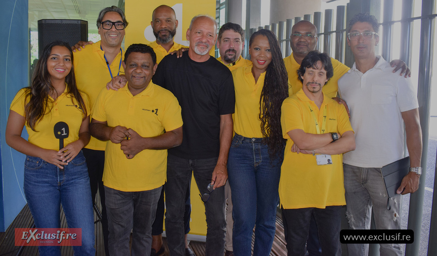 Un autre photo de groupe avec Michel Bénard