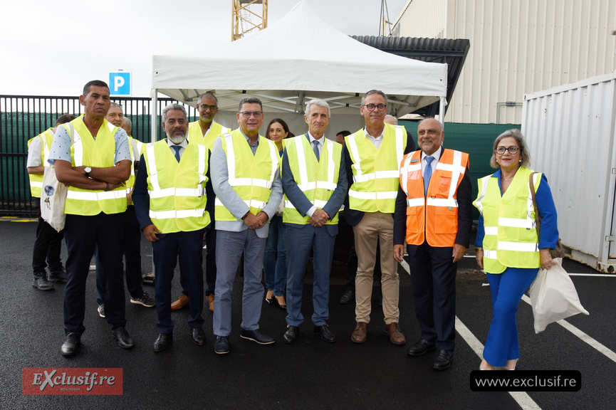 Les personnalités prêtes pour la visite du site