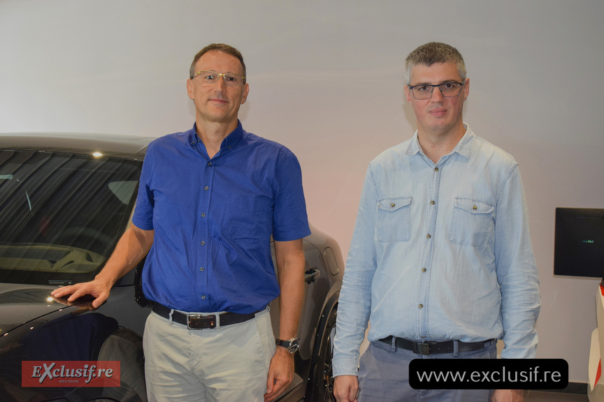 Marc Bergeretti, directeur général du pôle Automobile Groupe Caillé, et Vincent Hoarau, Responsable d‘affaires Véhicules Electrifiés du groupe