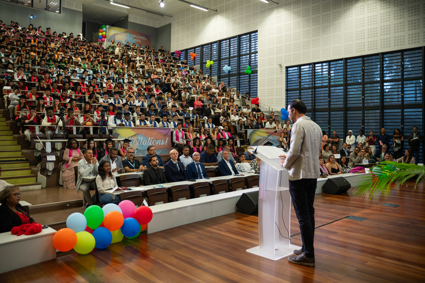 L’IUT Réunion célèbre ses 259 diplômés en Bachelor Universitaire de Technologie