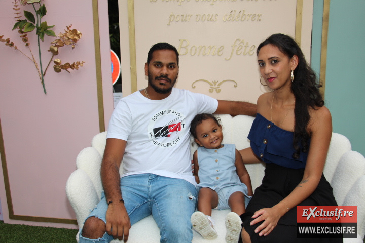 Remise de cadeaux à des mamans: photos