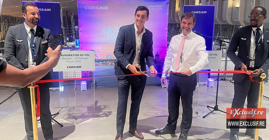 Lors de l'inauguration officielle de la ligne avec Jules Perreau, directeur régional Corsair Océan Indien, et Thomas Dubus, présient du directoire Aéroport La Réunion Roland Garros