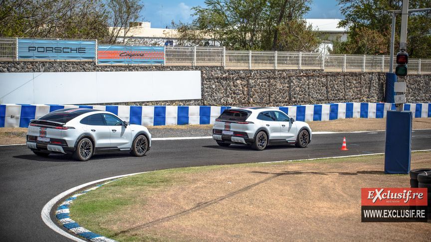 Les journalistes présents ont pu faire quelques essais sur le circuit de la Jamaïque Les journalistes présents ont pu faire quelques essais sur le circuit de la Jamaïque