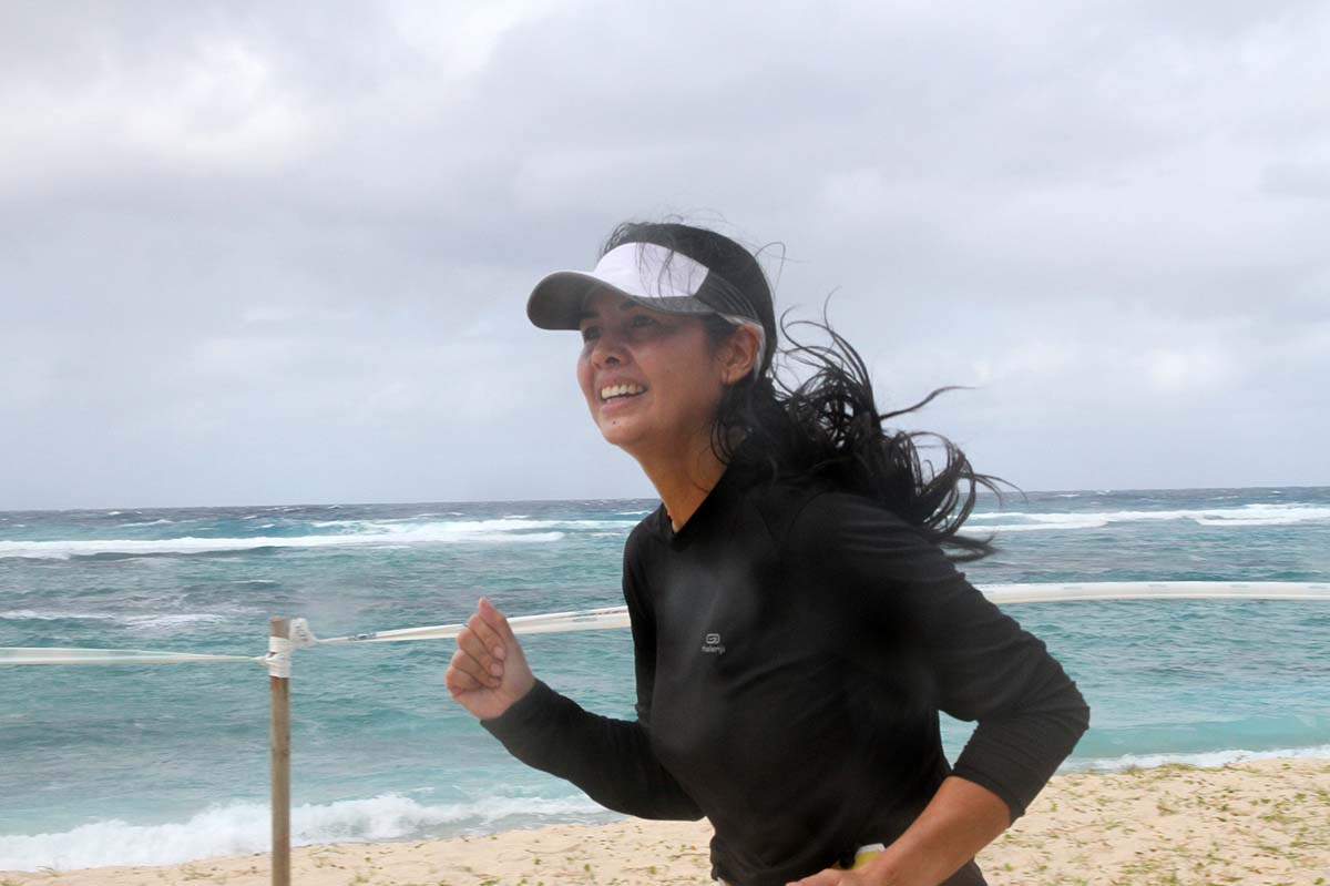 Elle a gardé son sourire à l’arrivée