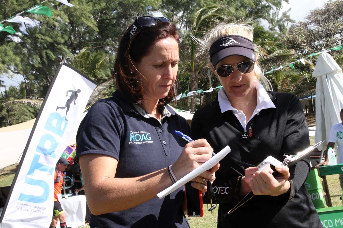 Vanessa et sa collègue de ROAG veillaient au grain Vanessa et sa collègue de ROAG veillaient au grain