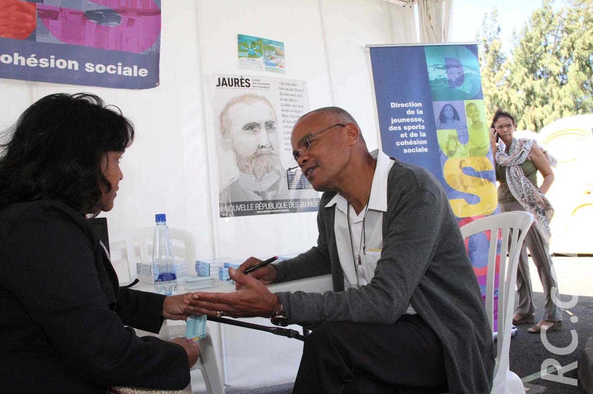 Succès du Salon des Associations à Saint-Pierre Succès du Salon des Associations à Saint-Pierre