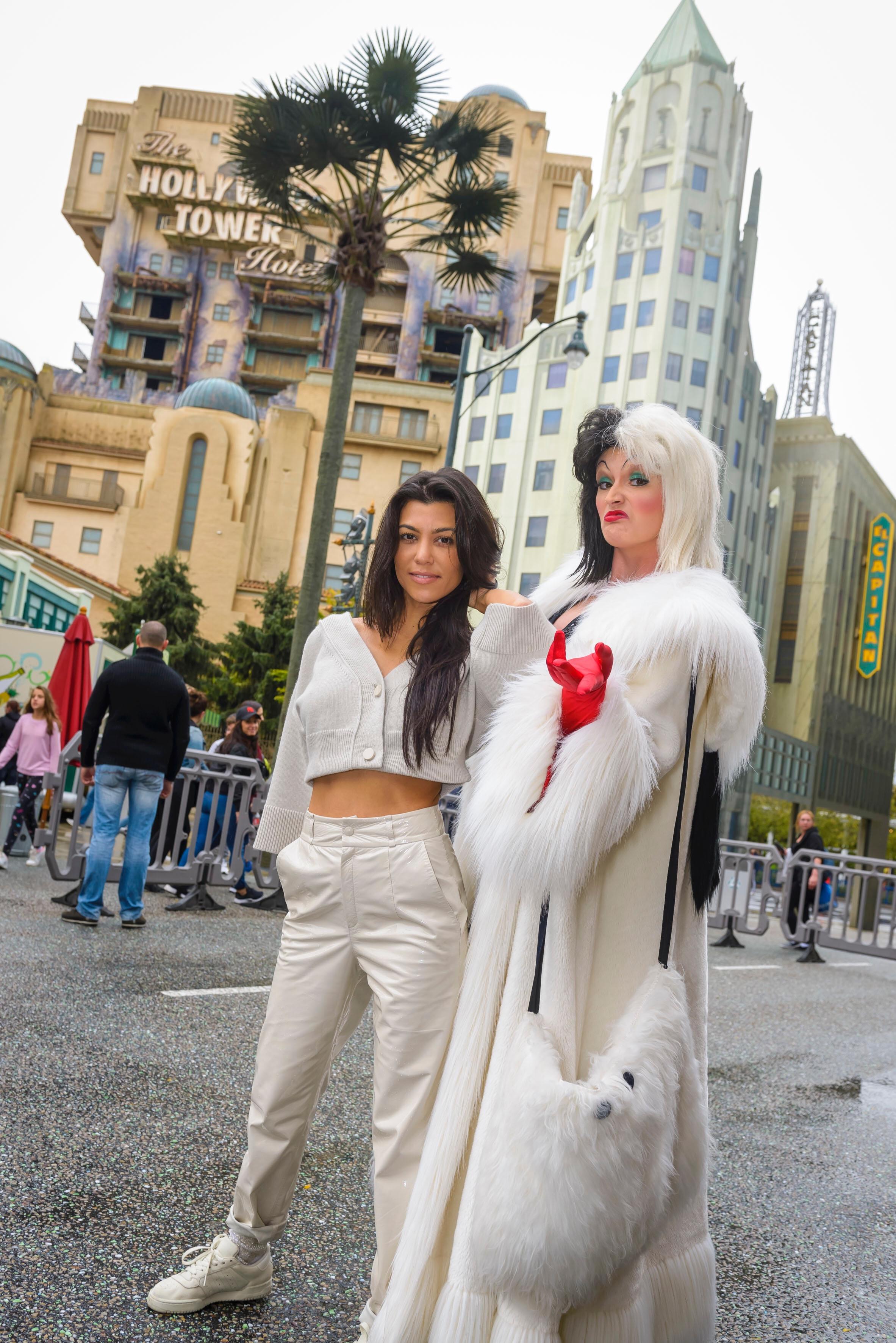 Kourtney est l'aînée des Kardashian, elle est de passage à Paris pour la Fashion Week