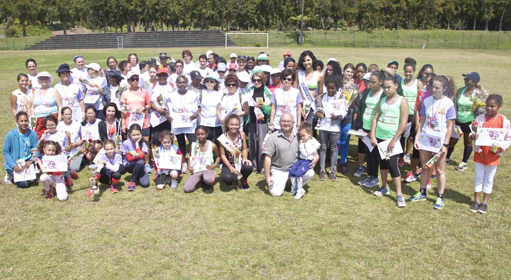 Foulées Féminines à la Plaine des Palmistes avec Azuima Issa