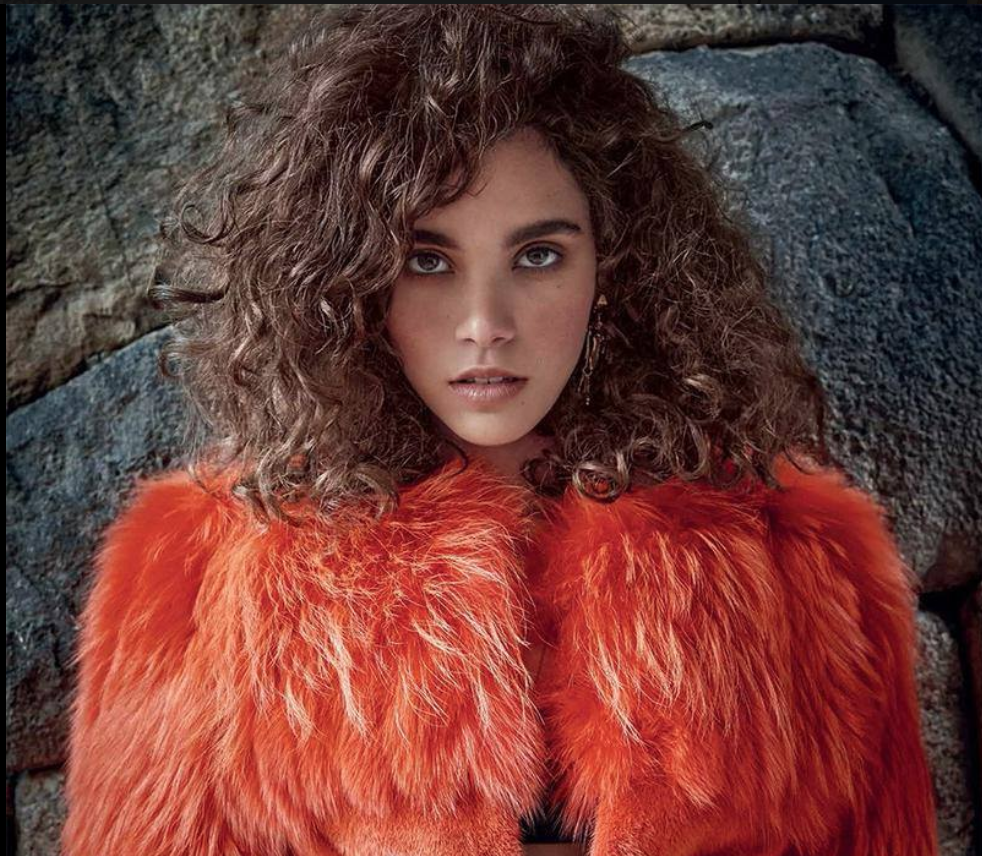 Sublime Pauline Hoarau lors d'un récent shooting au Pérou pour Marie Claire US