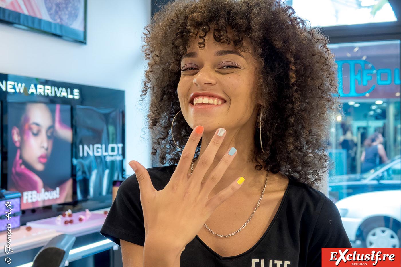 Les candidates Elite Model Look Réunion chez Inglot 