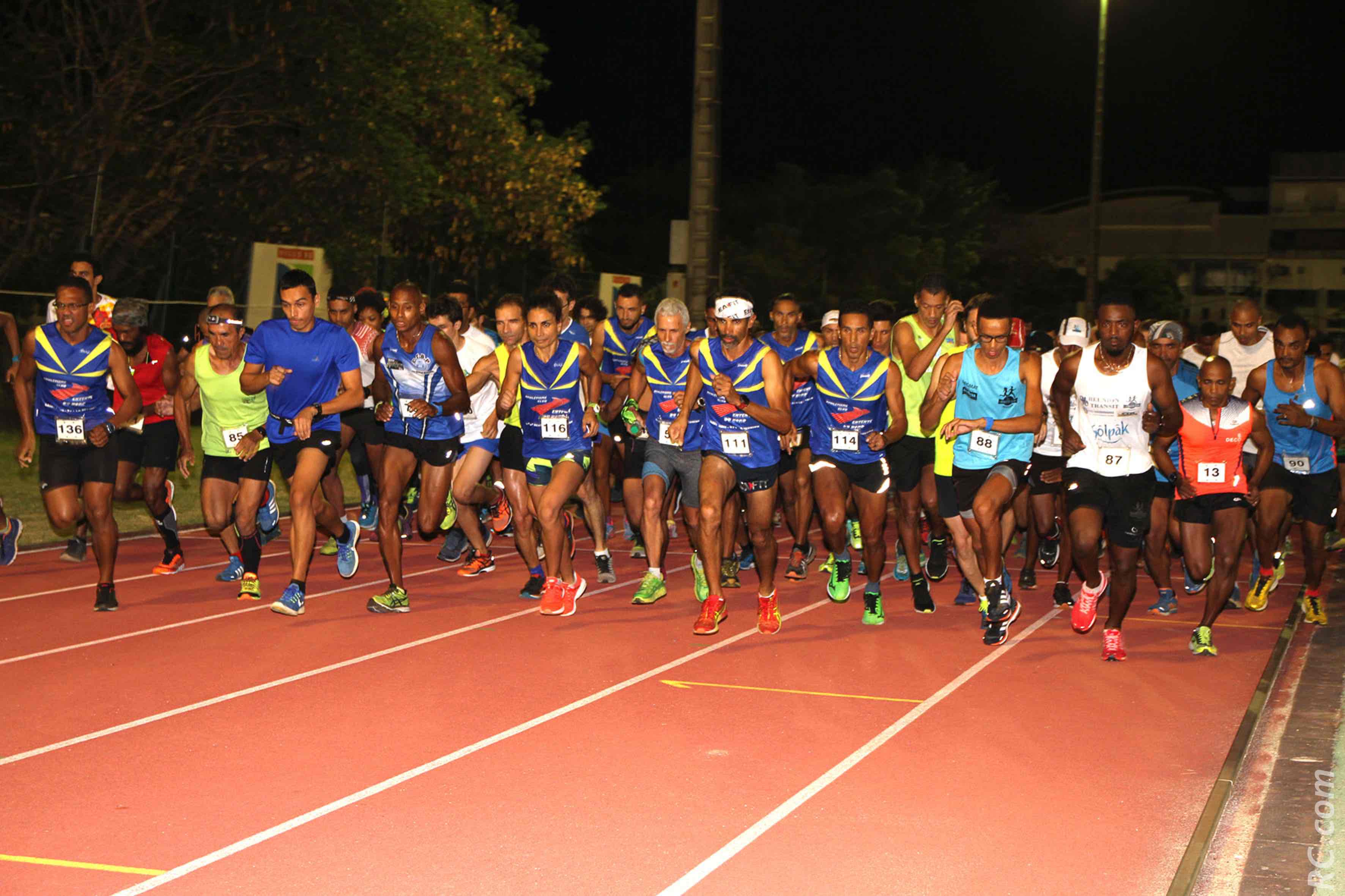 C'est parti pour 10 km à travers les rues de Saint-Denis