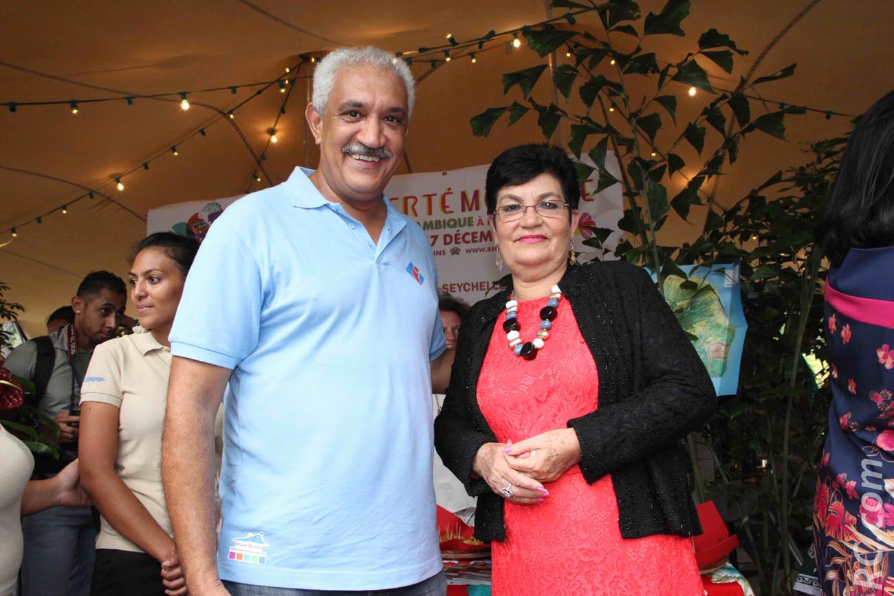 Azéddine Bouali, Président de la Fédération Réunionnaise de Tourisme et Son Excellence la Ministre de la Culture des Seychelles, Madame Mitcy Larue