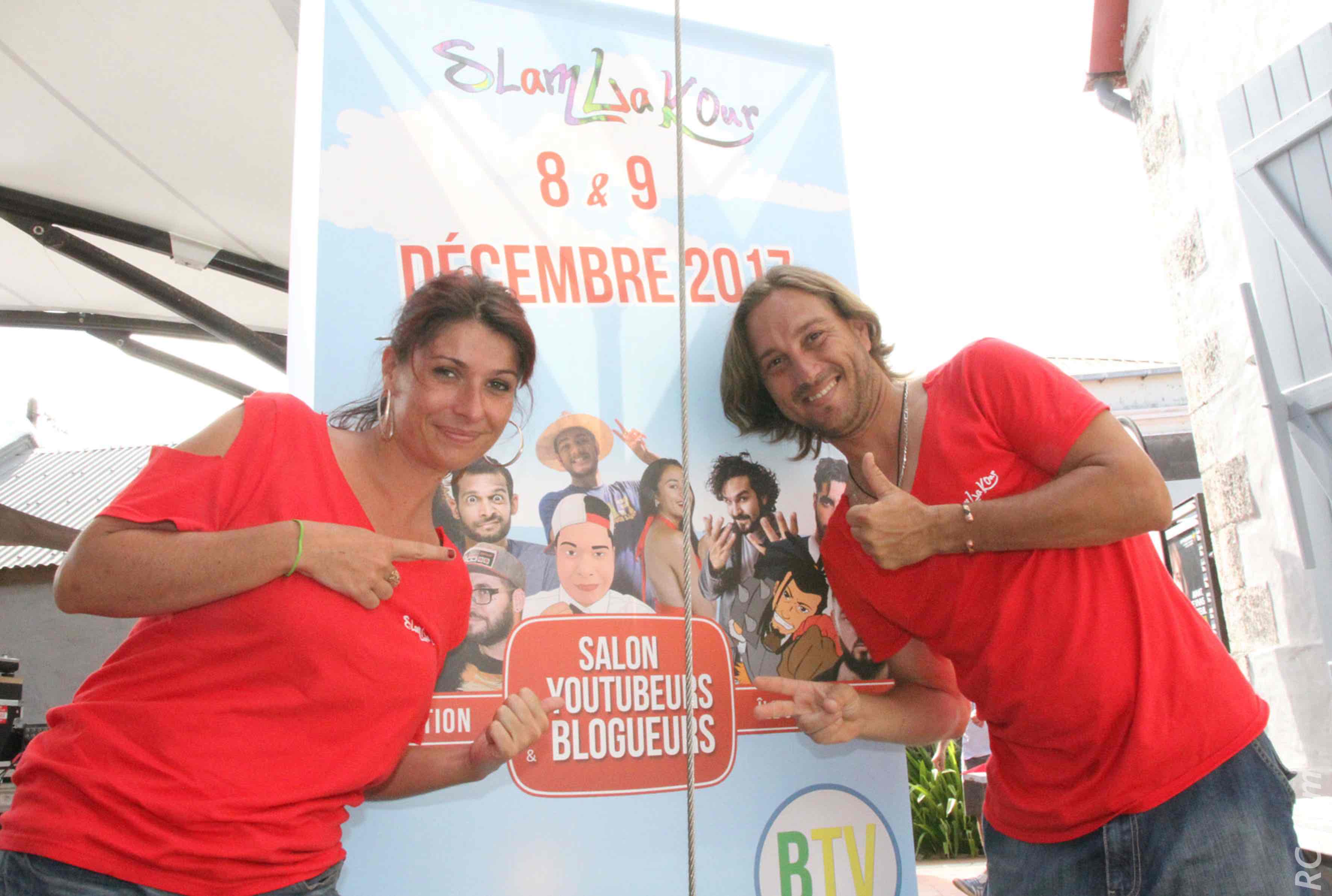 Salon des Blogueurs et Youtubeurs: Saint-Pierre, première... Salon des Blogueurs et Youtubeurs: Saint-Pierre, première...
