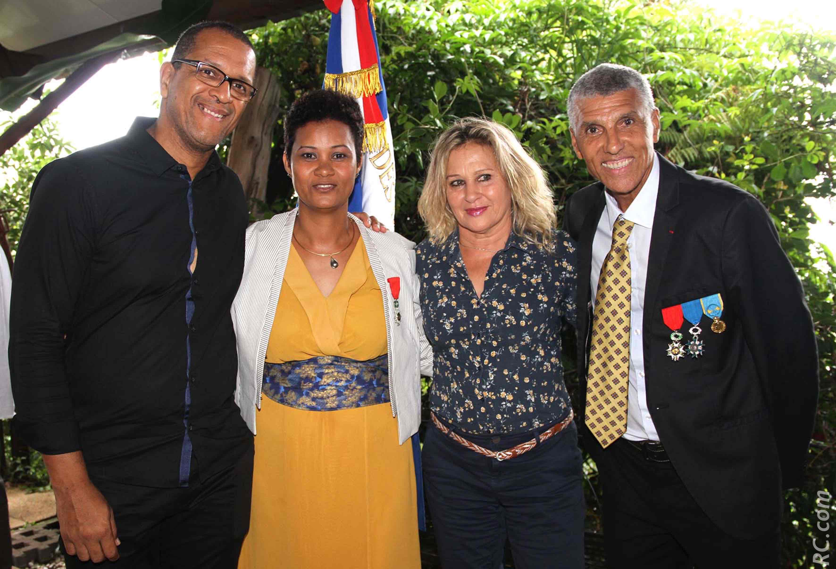 Daniel Sangouma, Marlène Chane See Chu et Jean-Louis Prianon félicitent Florence Avaby.