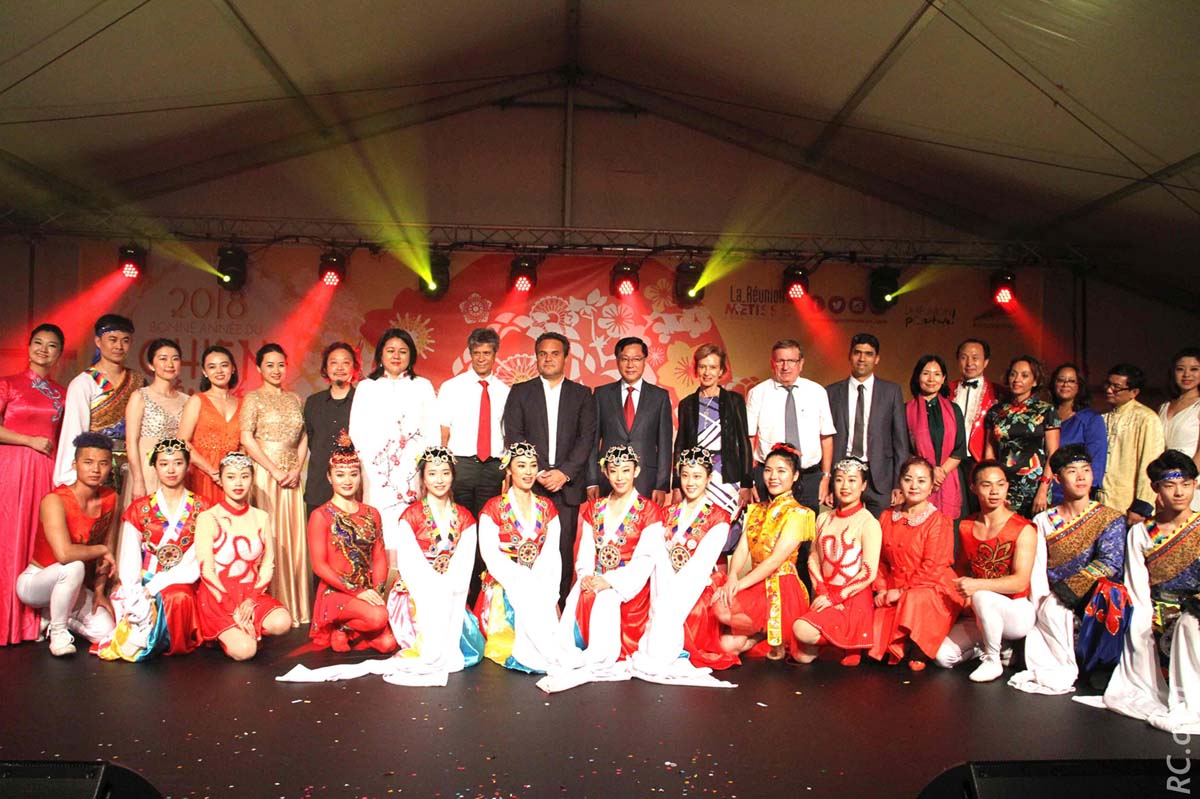 La Région Réunion a dignement célébré la Fête des Lanternes, notamment avec la participation de la troupe de Arts Company de Shenzen