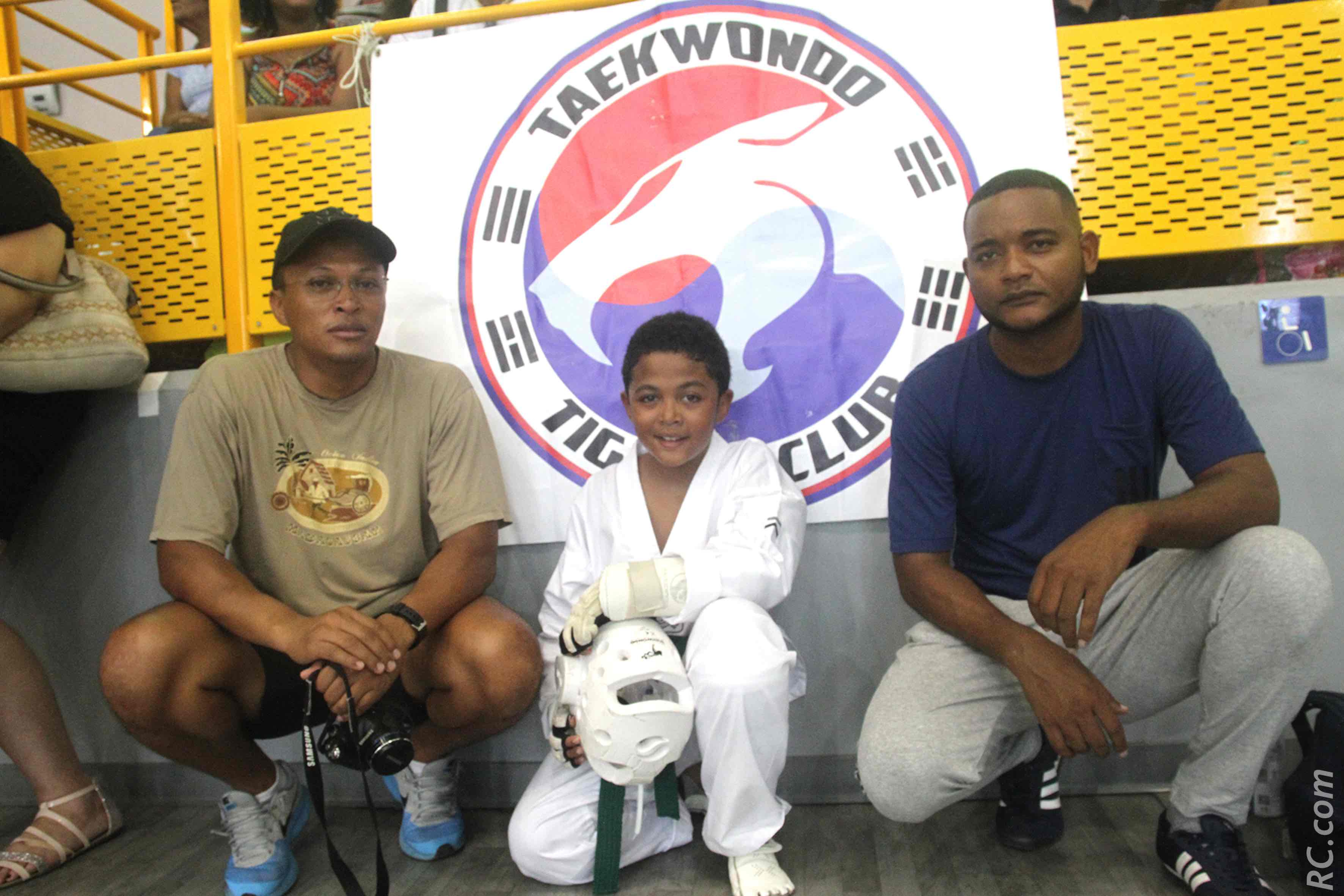 Le président Jean-Laurent Abémonti et les deux malgaches présents à la Coupe Tiger 2018 Le président Jean-Laurent Abémonti et les deux malgaches présents à la Coupe Tiger 2018