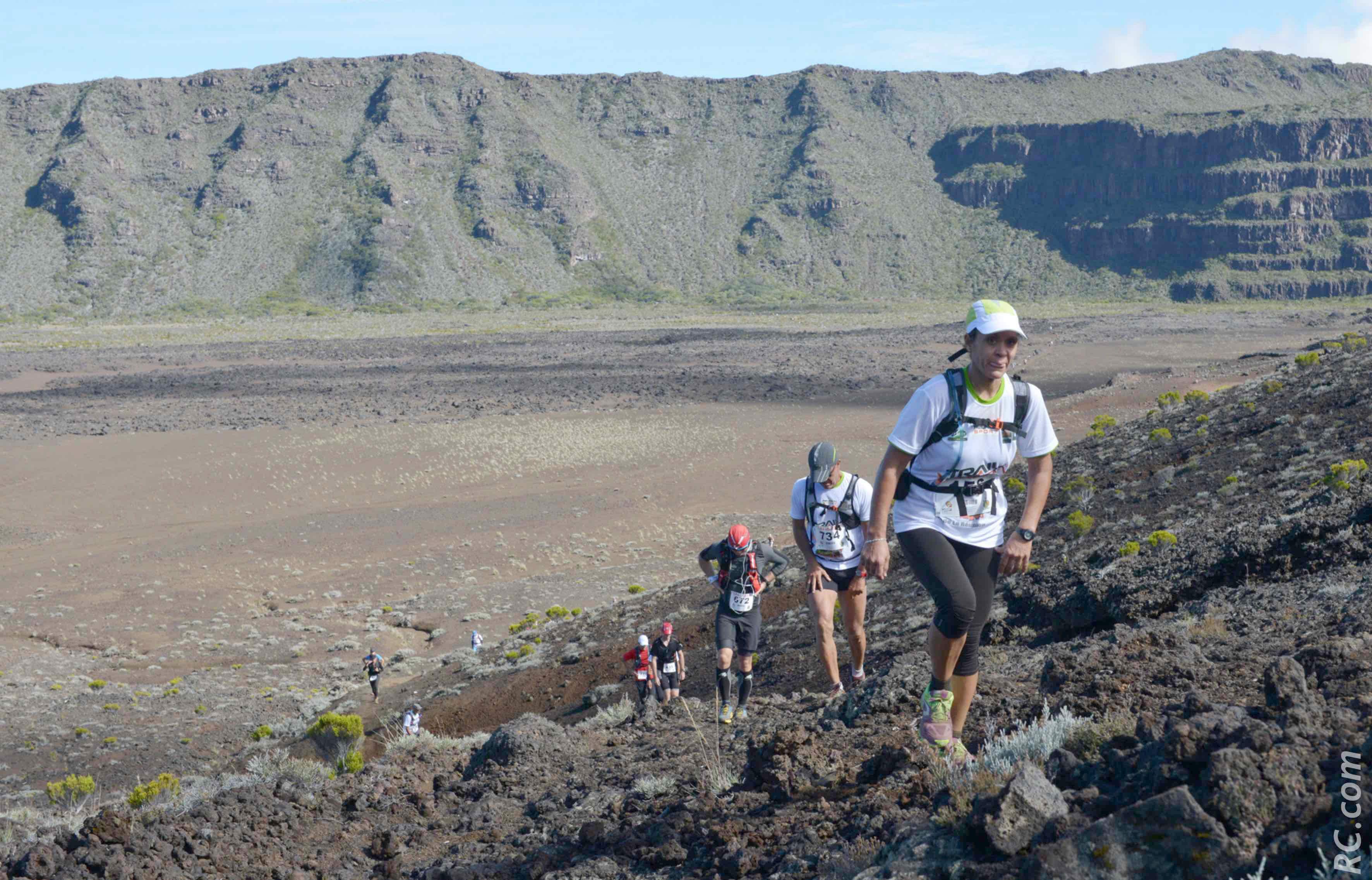 On n’est pas loin de l’arrivée, au niveau de la mythique Plaine des Sables