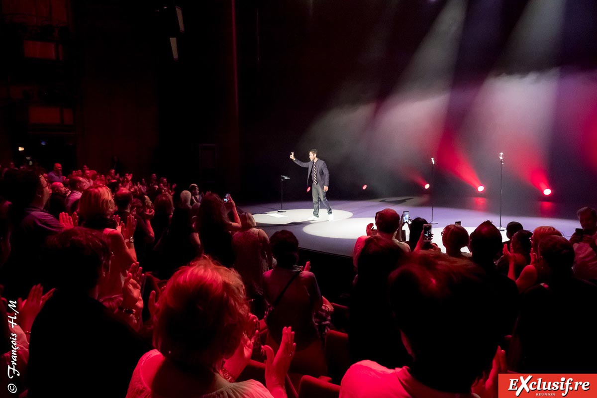 Manu Payet, alias "Emmanuel", comme dans un fauteuil!