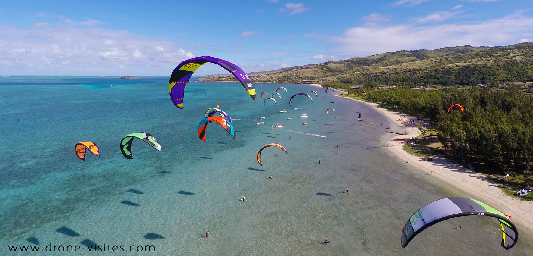 L'île Rodrigues a le vent en poupe auprès des Réunionnais, avec notamment le Festival annuel de Kitesurf