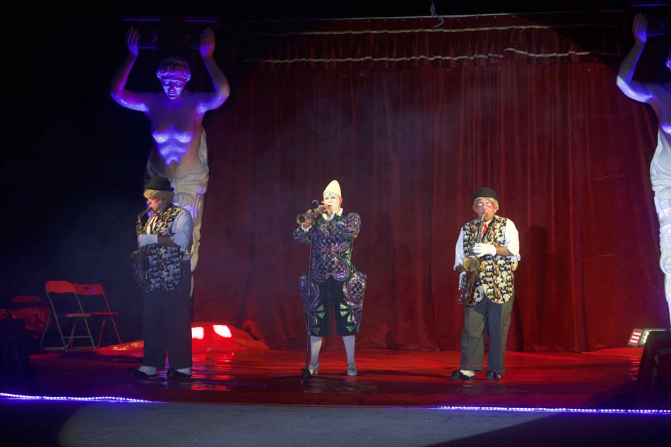 Le Cirque Raluy à La Réunion: images