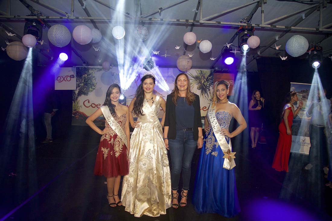 Les lauréates avec Vanessa Courtois, adjointe au maire Les lauréates avec Vanessa Courtois, adjointe au maire