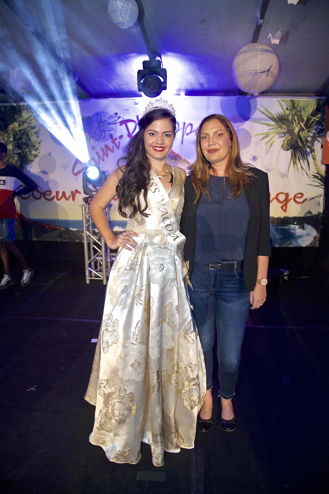 Eva Damour, Miss Vacoa 2018, et Vanessa Courtois, adjointe au maire