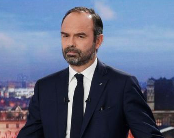 "Sur France 2 ce lundi, Edouard Philippe a parlé pour ne rien dire"...