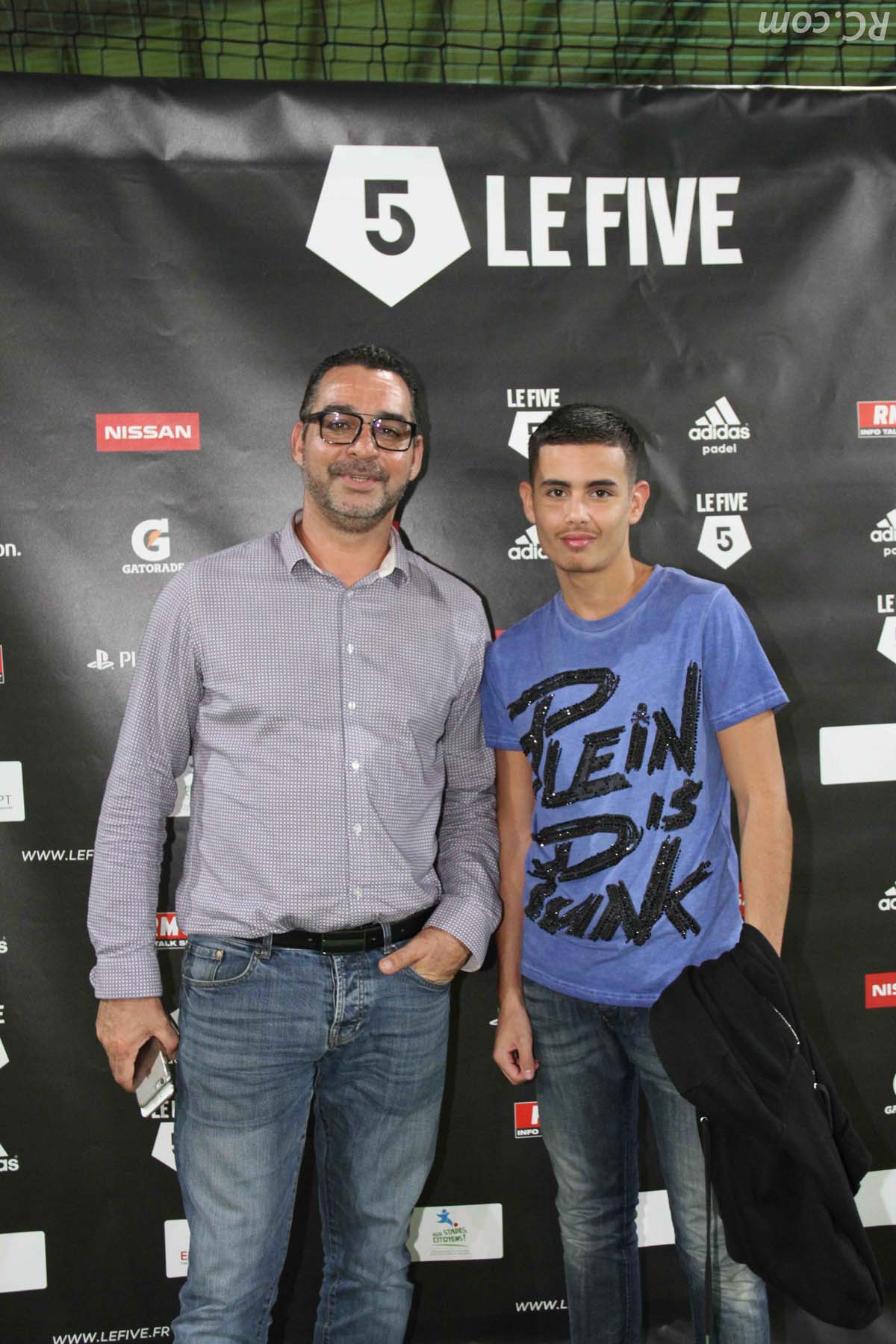 Mounir AYARI responsable commercial à ADRUN (Groupe CIRANO) accompagné de son fils