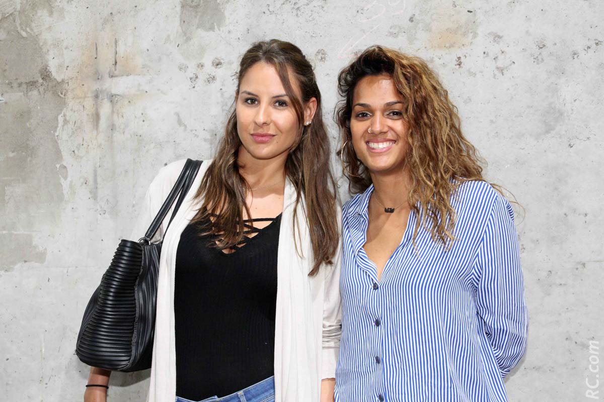 Elise et Wanda venues encourager leurs footballeurs préférés