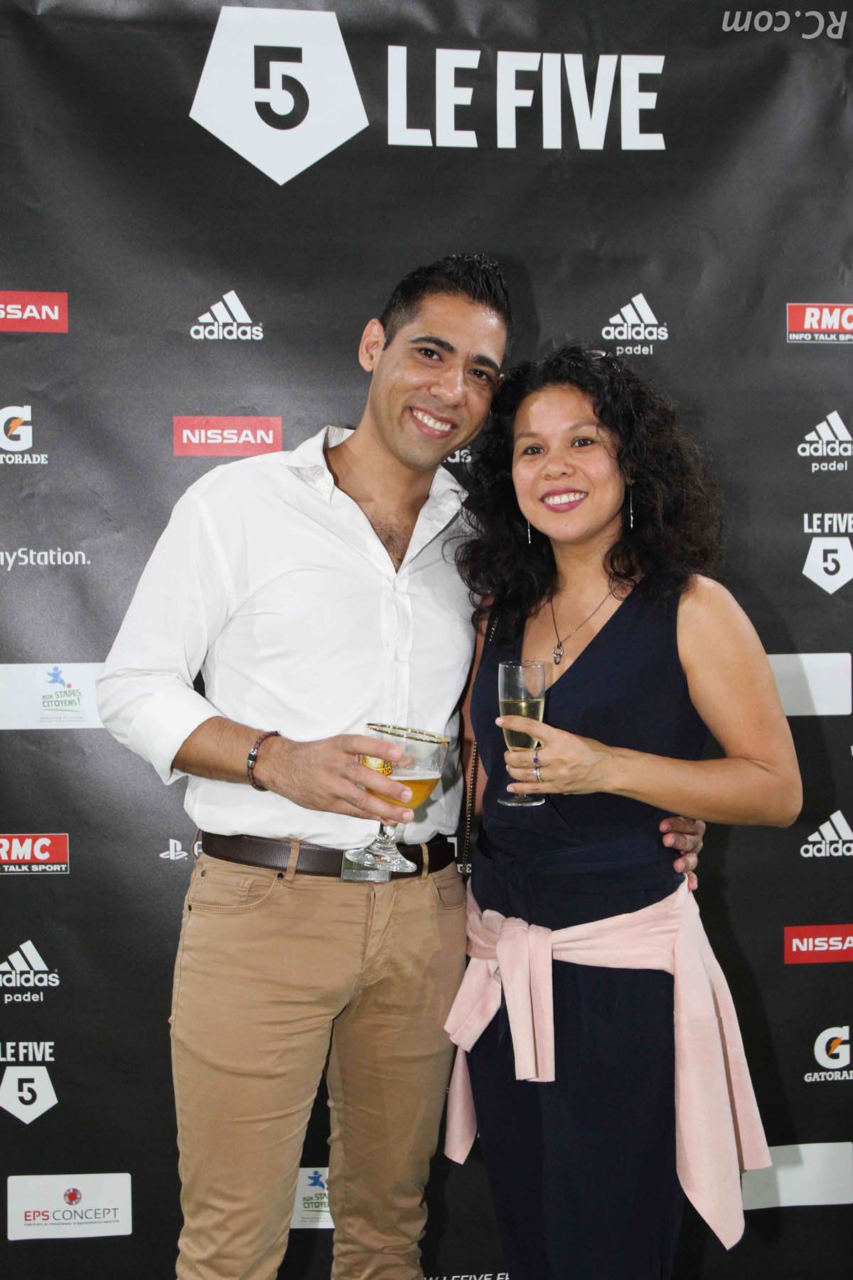 Le Groupe Le Five de Saint-Louis: du foot en indoor et du padel en outdoor