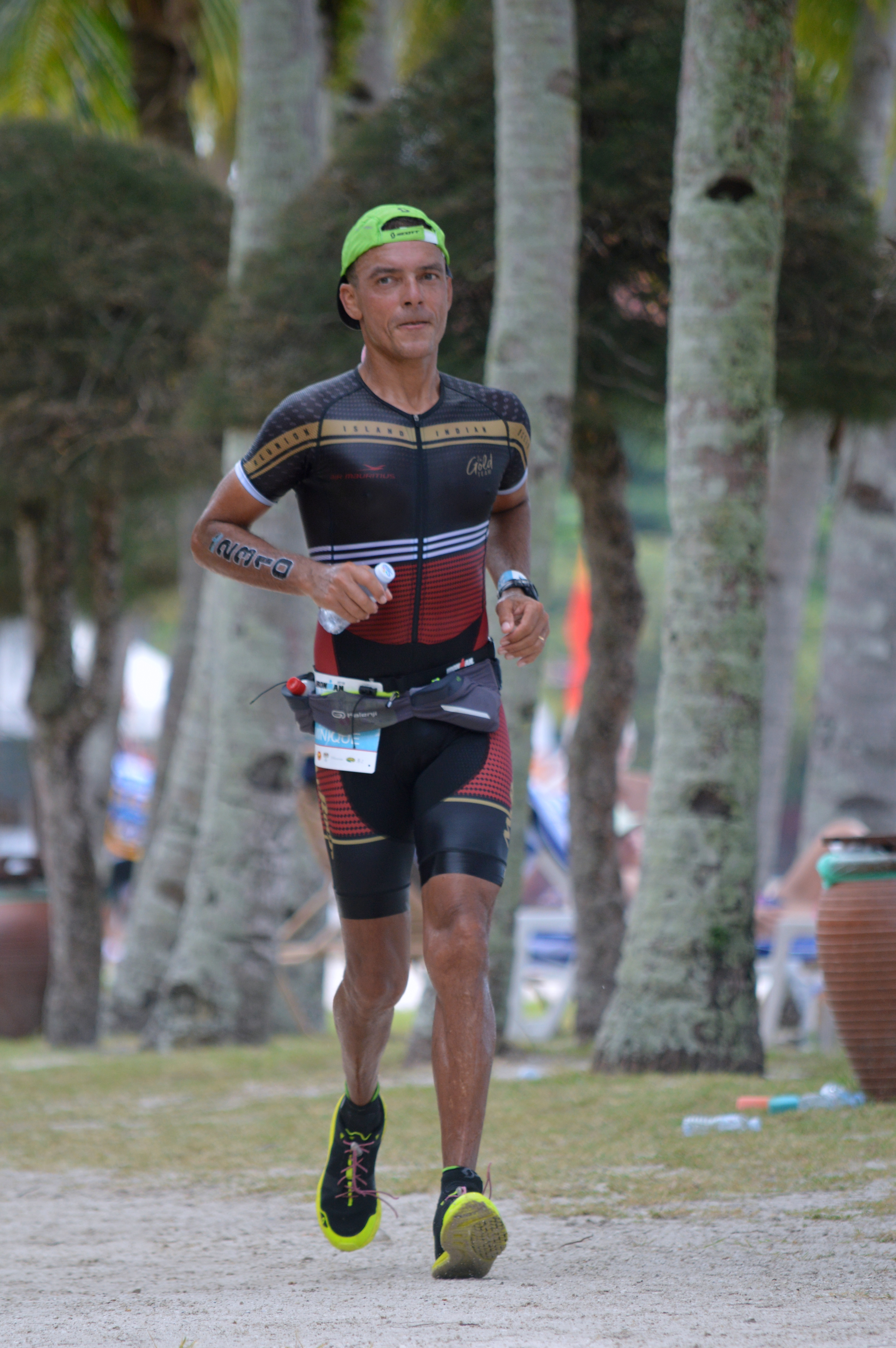 Dominique au bout du bout du sémi marathon