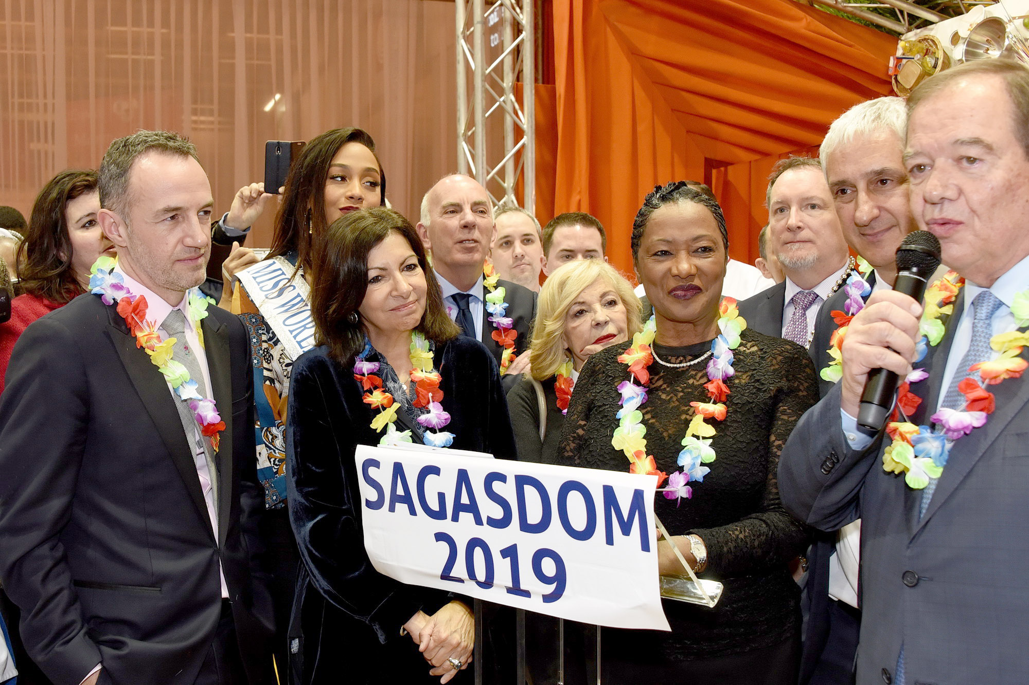 Patrick Ollier (au micro), Anne Hidalgo, Babette de Rozières, Stéphane Layani