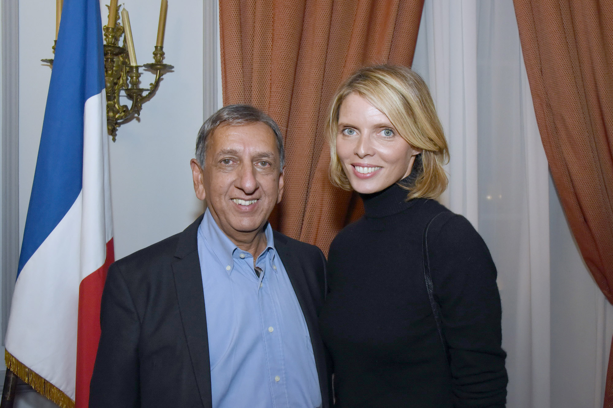 Aziz Patel, journaliste et délégué Miss France à La Réunion, et Sylvie Tellier, directrice générale Miss France Organisation