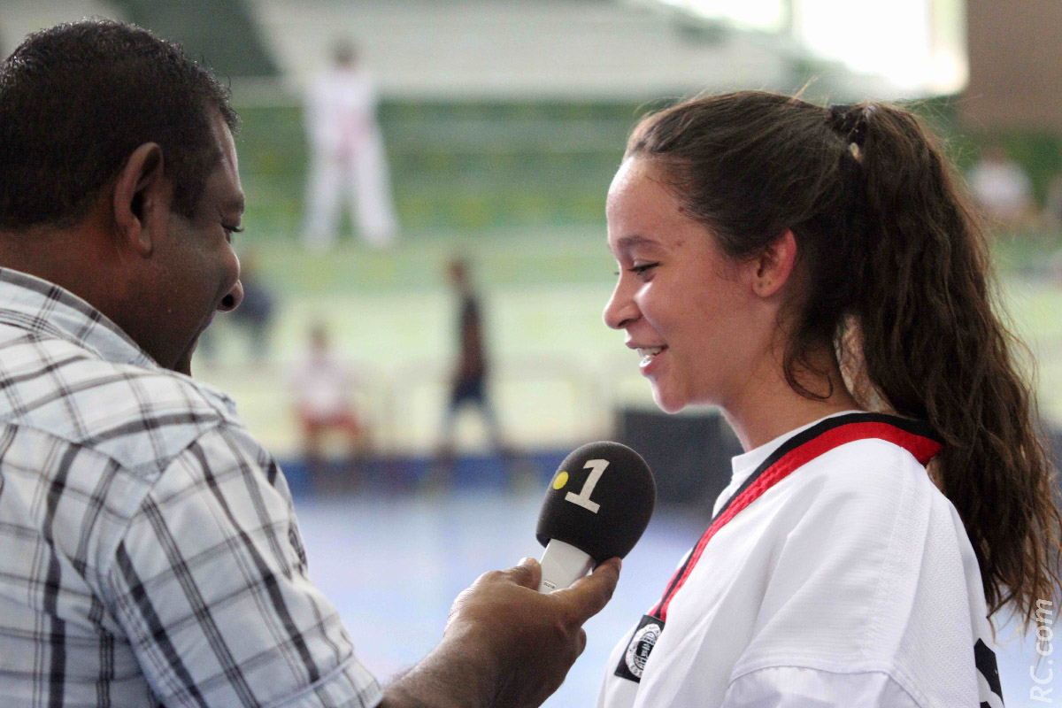 Britanie Antier au micro de Patrick Ramoudou de Réunion la 1ère Britanie Antier au micro de Patrick Ramoudou de Réunion la 1ère