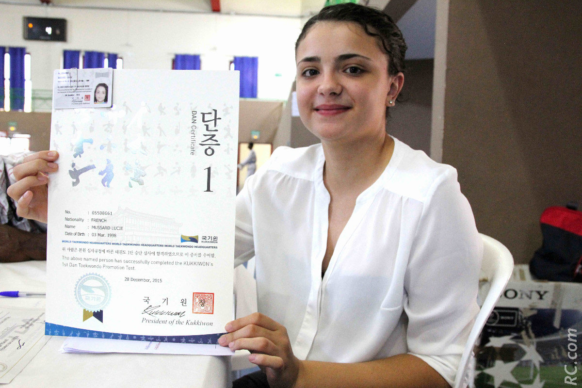 Lucie Mussard, 1er dan, a officié au micro ce jour-là Lucie Mussard, 1er dan, a officié au micro ce jour-là